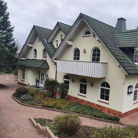 Hotel Und Restaurant Gruner Hahn Elsenfeld Exterior photo